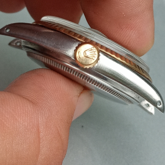 Sold to a local buyer,not available - Picture 10 of 15